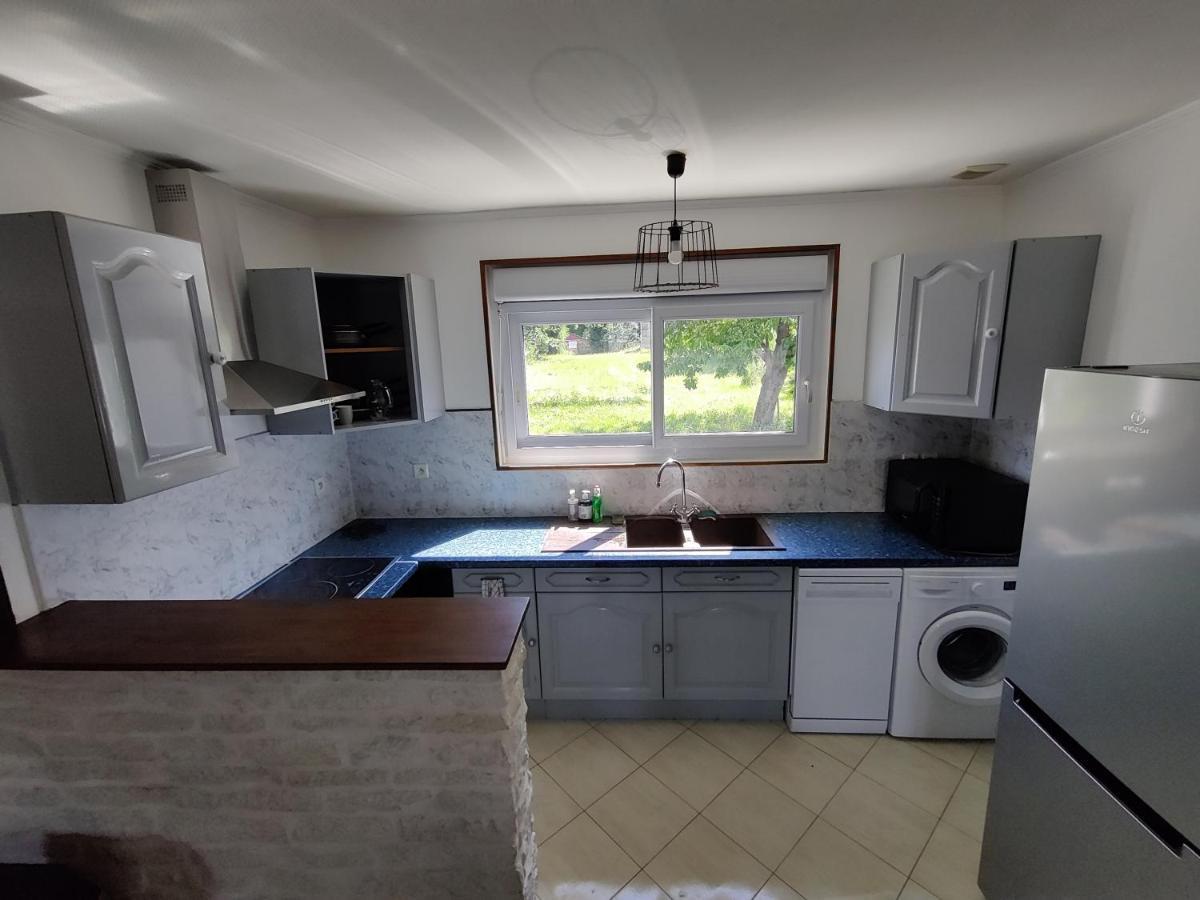 Studio Spacieux Tout Equipe Avec Jardin Varennes-Vauzelles Kültér fotó
